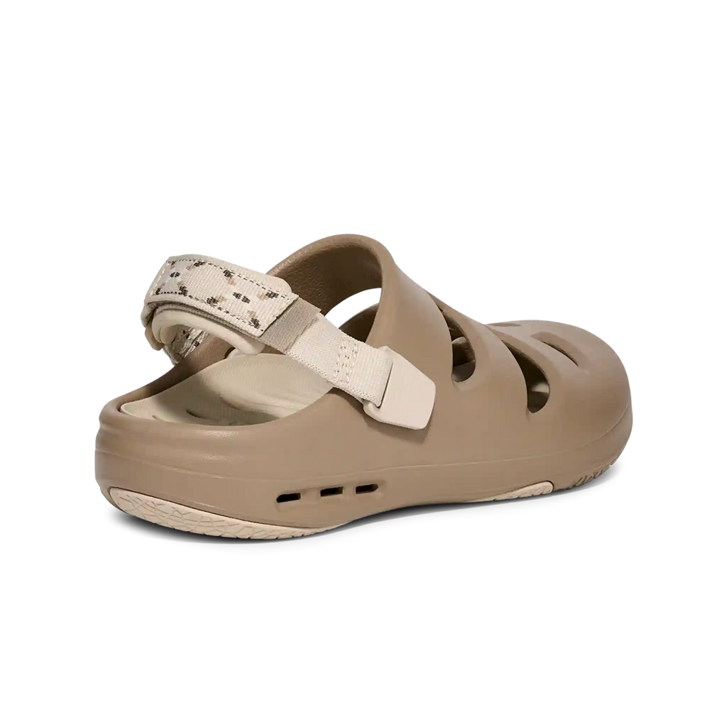 Women's ApreAqua Closed-Toe Water Sandal Dune